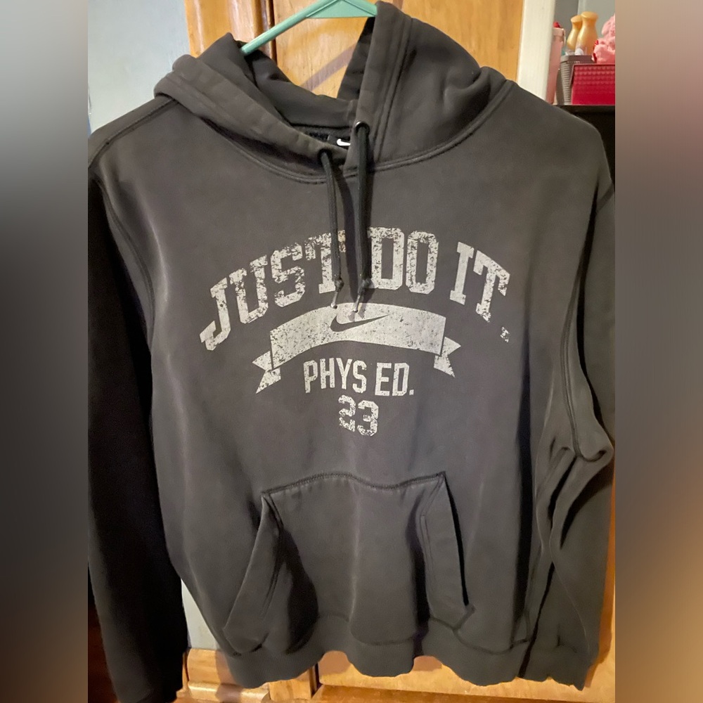 nike hoodie